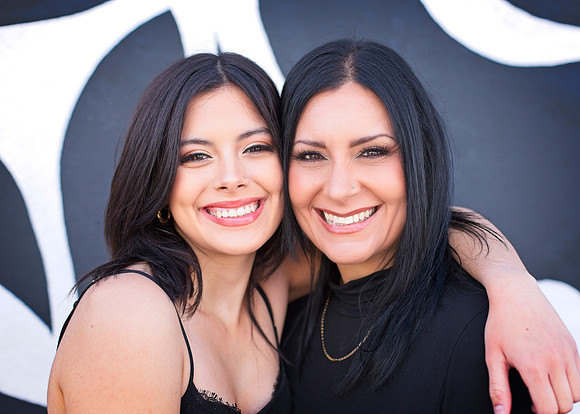 Torres Family Photos - 12/17/23 - 0454
